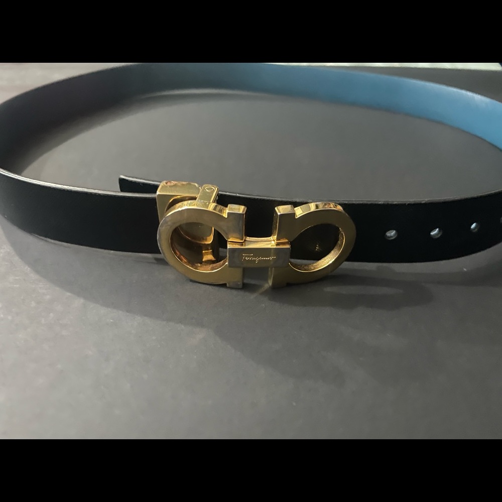 Ferragamo Reversible & Adjustable Leather Belt Women's AUTHENTIC